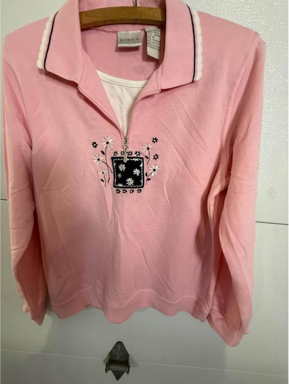 Vintage Pink Quarter-Zip Floral Embroidered Sweatshirt Size M petite